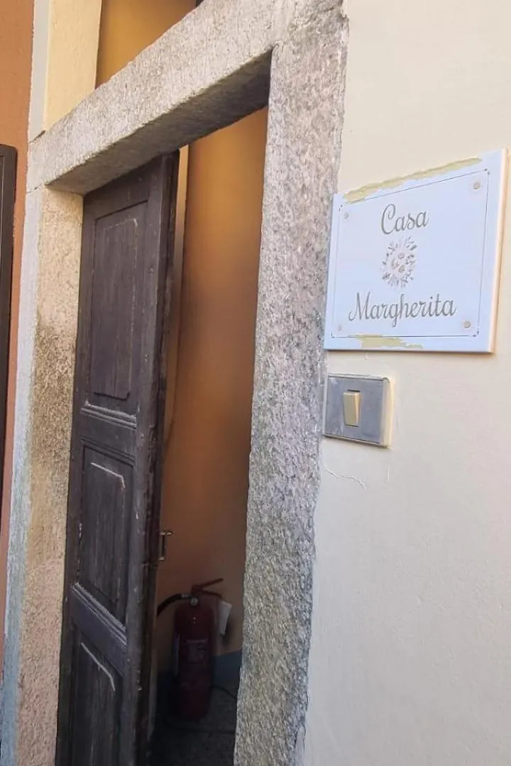 Casa Margherita Angera Appartement